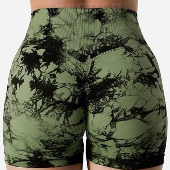 N/A Pants - Green Tie-Dye high waisted tummy control Women's Shorts
